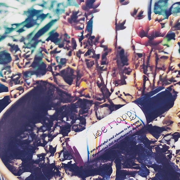 Be Happy Essential Oil Roller ✨ Organic - Picture 4 of 5